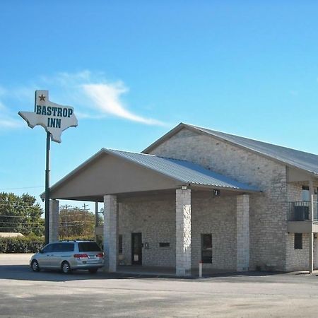 Bastrop Inn Εξωτερικό φωτογραφία